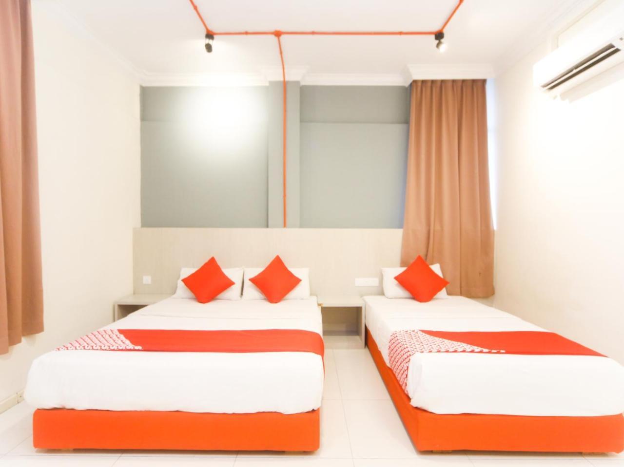 קוטה קינבלו Oyo 727 Hotel Rafflesia מראה חיצוני תמונה