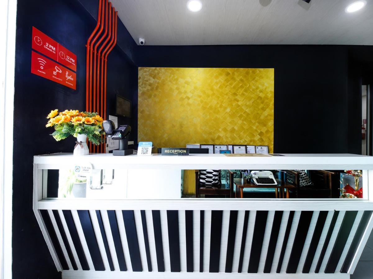 קוטה קינבלו Oyo 727 Hotel Rafflesia מראה חיצוני תמונה