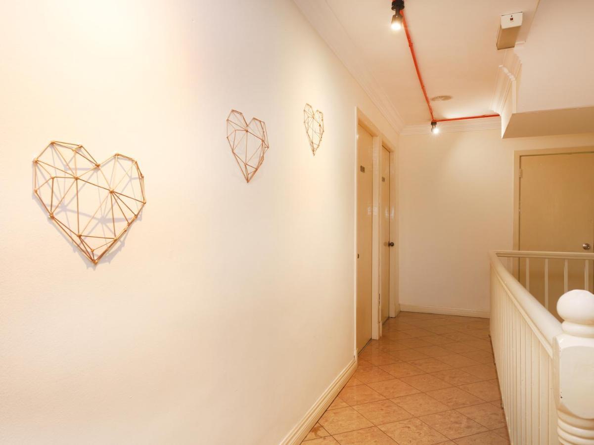 קוטה קינבלו Oyo 727 Hotel Rafflesia מראה חיצוני תמונה